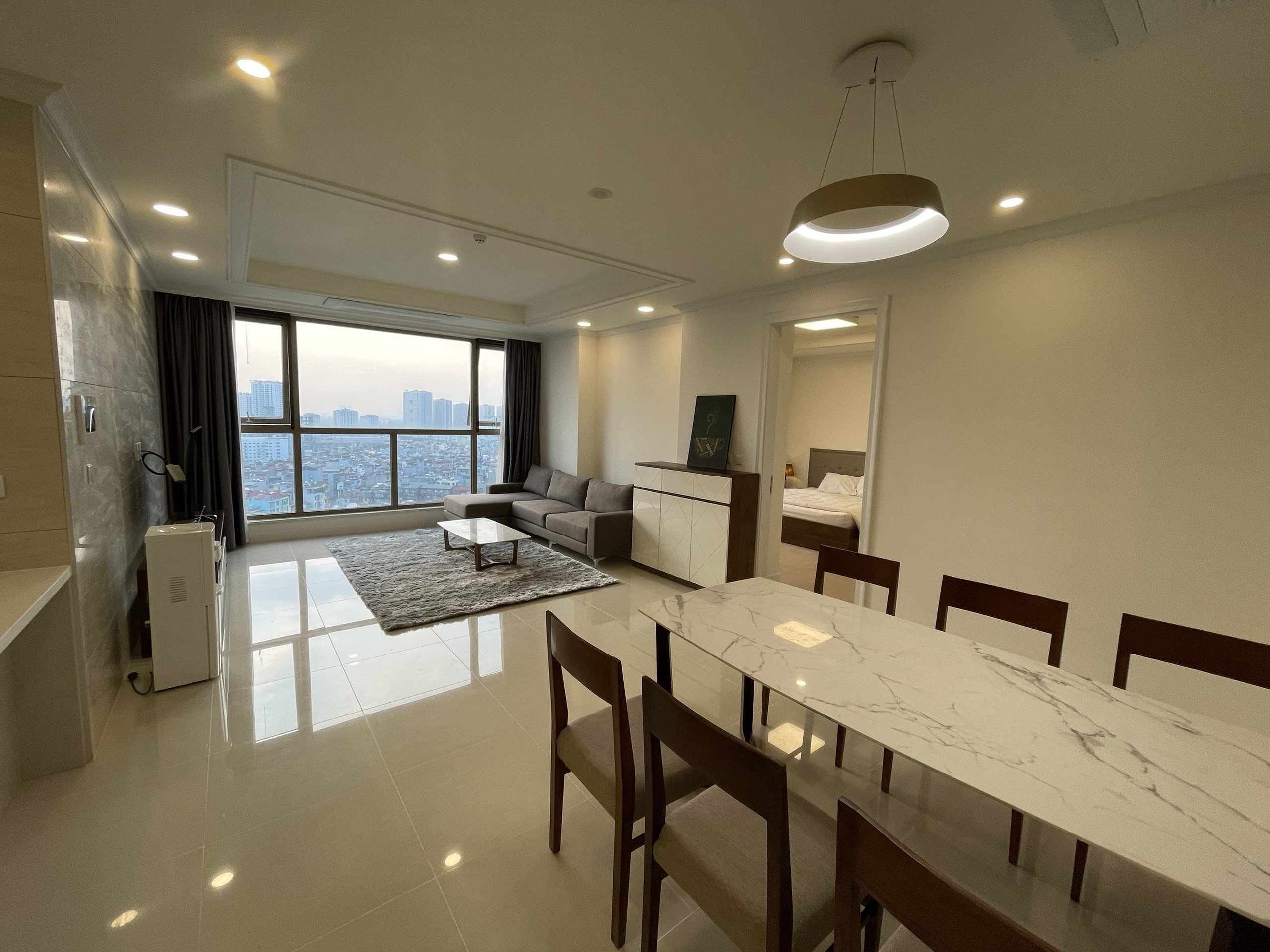 Cho thuê căn hộ loại G tầng trung view đẹp chung cư cao cấp Starlake 4