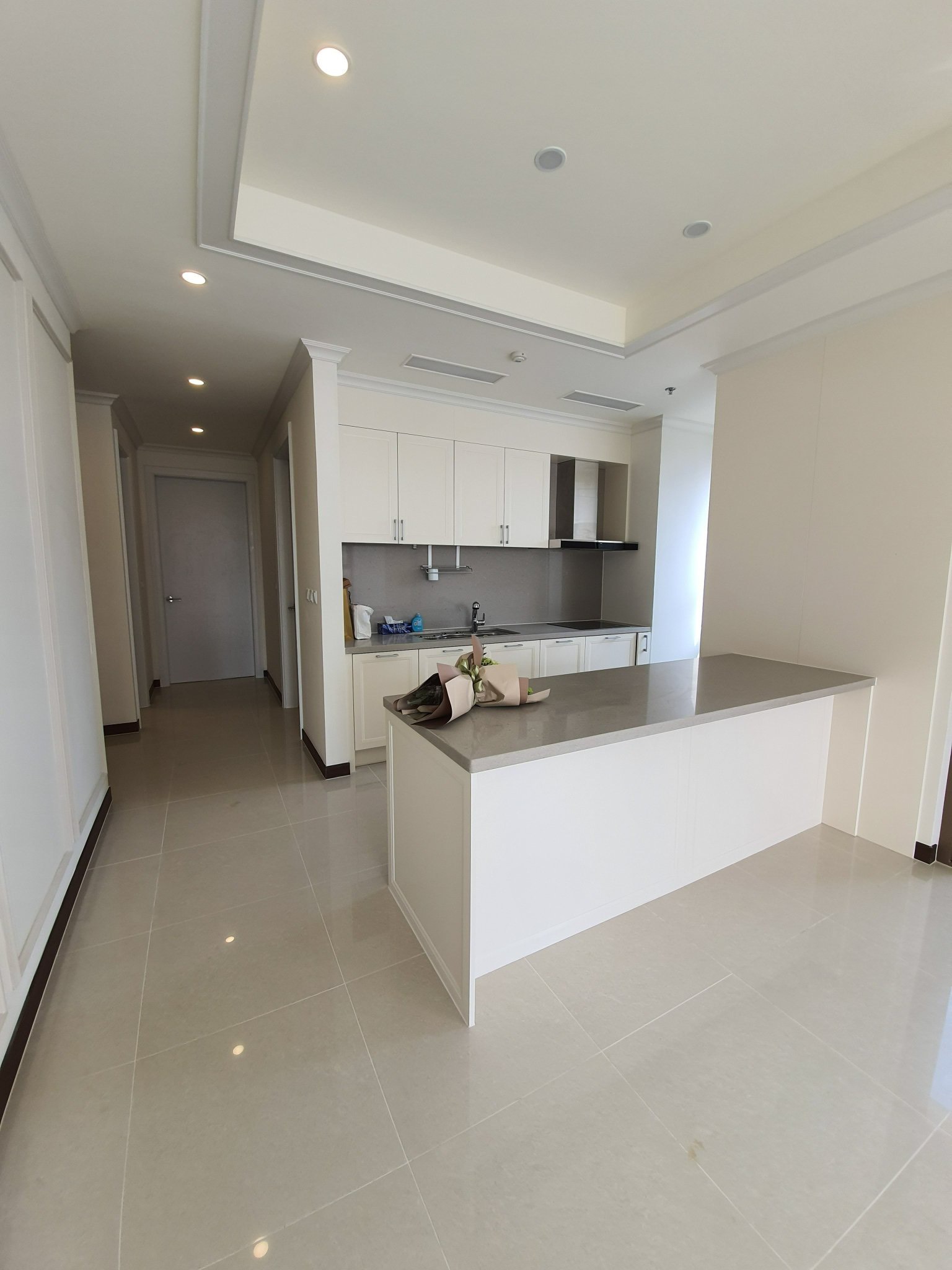 An apartment for rent in Starlake - Building 903B - 125,5sqm