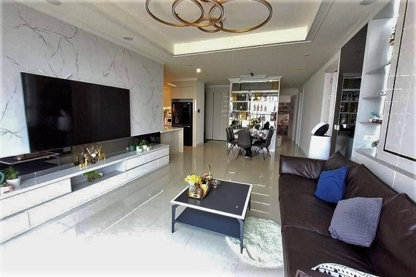 Stunning 3-Bedroom Apartment for sale in Starlake City